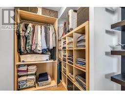 1805 - 323 COLBORNE STREET - 19