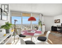 1805 - 323 COLBORNE STREET - 2