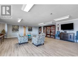 1805 - 323 COLBORNE STREET - 38