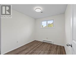 36 - 577 THIRD STREET - 14