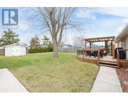 3134 QUEEN STREET - 23