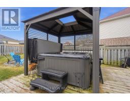 583 FIELDGATE CIRCLE - 36