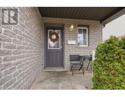 583 FIELDGATE CIRCLE - 5