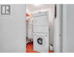 312 - 570 PROUDFOOT LANE - 39