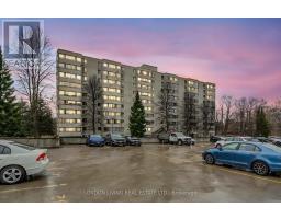 312 - 570 PROUDFOOT LANE - 4