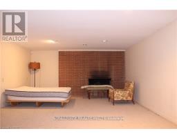 1517 GLOUCESTER ROAD - 12