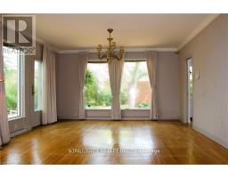 1517 GLOUCESTER ROAD - 4