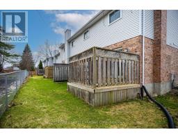 25 - 189 HOMESTEAD CRESCENT - 27