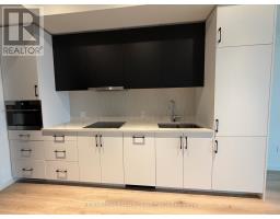 301 - 741 KING STREET W - 11