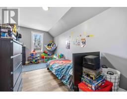 2565 ELIZABETH STREET - 24