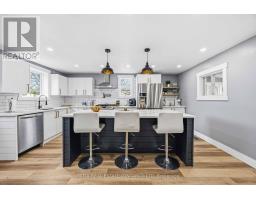 2565 ELIZABETH STREET - 7