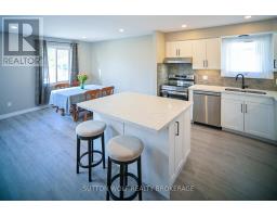 2272 BENTIM ROAD - 10