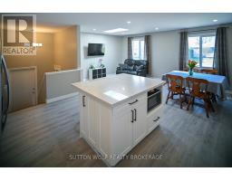 2272 BENTIM ROAD - 11