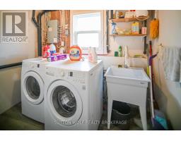 2272 BENTIM ROAD - 29