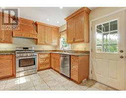 26 GRAND AVENUE - 11