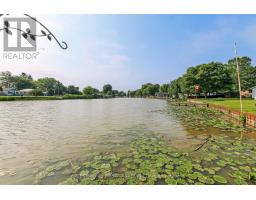 26 GRAND AVENUE - 36