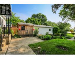 26 GRAND AVENUE - 40