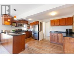 1135 RIVERSIDE DRIVE - 21