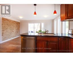 1135 RIVERSIDE DRIVE - 25