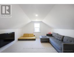 1135 RIVERSIDE DRIVE - 42