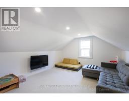 1135 RIVERSIDE DRIVE - 44