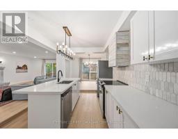 1326 COMMISSIONERS ROAD W - 11