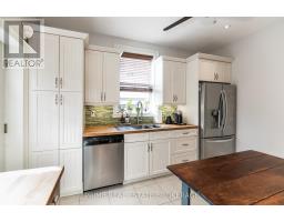 5 HUGHES STREET - 14