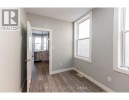 46 STANLEY STREET - 17