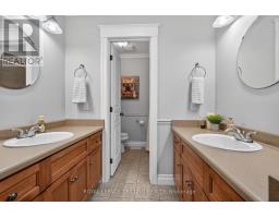 24 EARLSCOURT TERRACE - 19