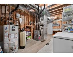 24 EARLSCOURT TERRACE - 36