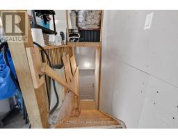 24 EARLSCOURT TERRACE - 37