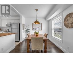 82 BLOOMSBURY COURT - 15