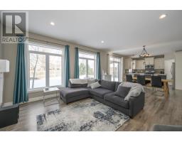 7 ST ANDREWS DRIVE - 10