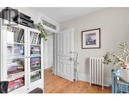 163 OXFORD STREET E - 22