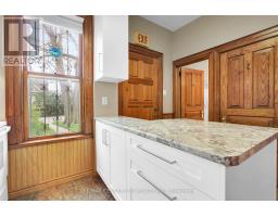 163 OXFORD STREET E - 33