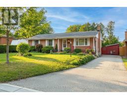 6 SOUTHWOOD CRESCENT - 1