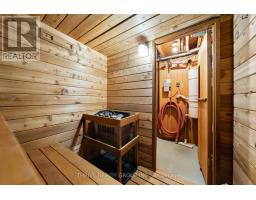 6 SOUTHWOOD CRESCENT - 36