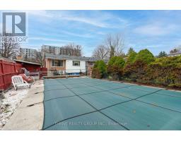 6 SOUTHWOOD CRESCENT - 39