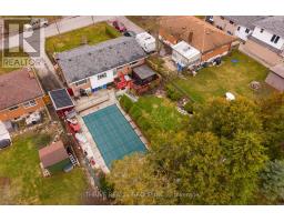 6 SOUTHWOOD CRESCENT - 6