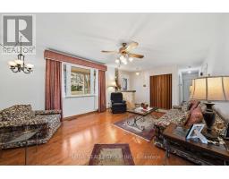 6 SOUTHWOOD CRESCENT - 8