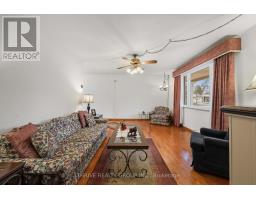 6 SOUTHWOOD CRESCENT - 9