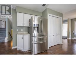 26 - 195 BARKER STREET - 13