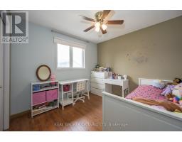 26 - 195 BARKER STREET - 23