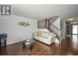 26 - 195 BARKER STREET - 4