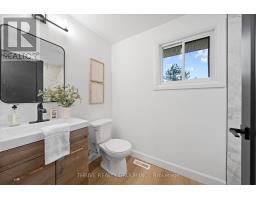 41 - 355 SANDRINGHAM CRESCENT - 24