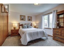 22 WALNUT STREET - 25