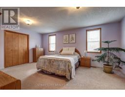 22 WALNUT STREET - 28