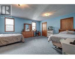 22 WALNUT STREET - 30