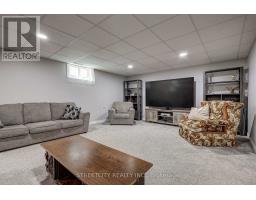 22 WALNUT STREET - 35