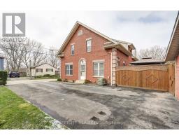 22 WALNUT STREET - 43